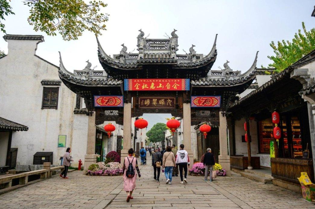 古代皇帝用活人殉葬，那他们能在墓中活多久？也许出乎你的意料